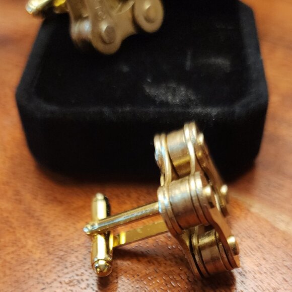 BOLD Biker Cufflinks Cyclist Cuff Links Gold Silver Gift Boxed French Cuff Craft - Picture 1 of 5